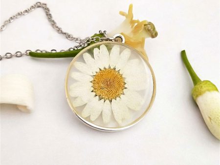 White & Yellow Pressed Mum Round Pendant Necklace Hot on Sale