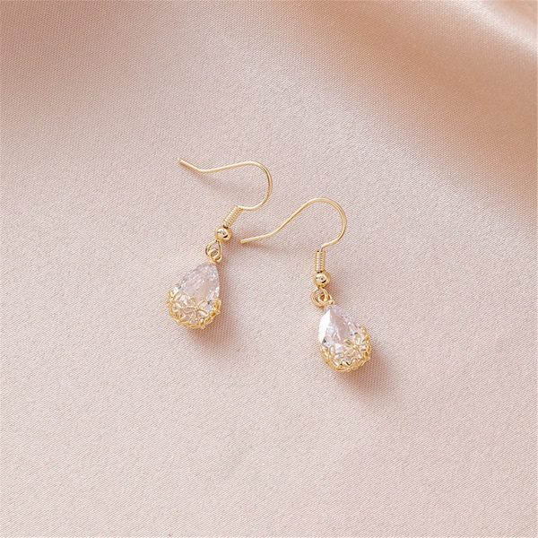 18K Gold-Plated & Crystal Floral Drop Earrings Supply