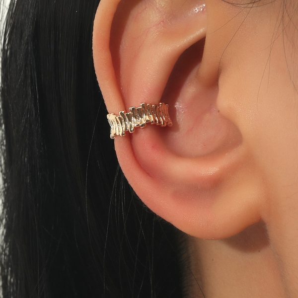 18K Gold-Plated Stacked Bar Ear Cuff on Sale