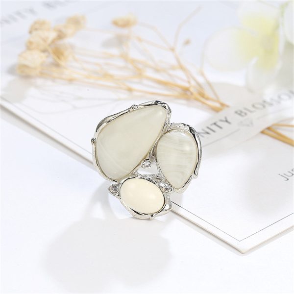 White Cats Eye Silver-Plated Abstract Ring Online Hot Sale