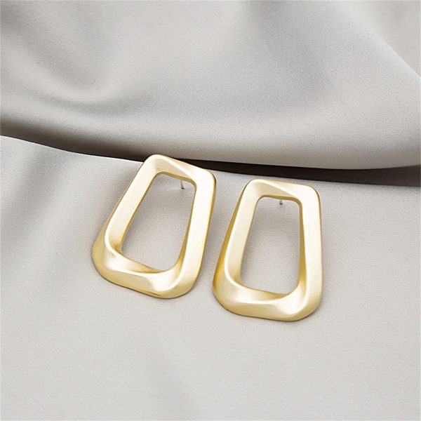 18K Gold-Plated Open Ladder Stud Earrings For Sale