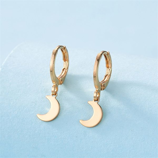 18K Gold-Plated Moon Huggie Earrings Supply