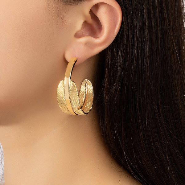 18K Gold-Plated Feather Hoop Earrings For Sale