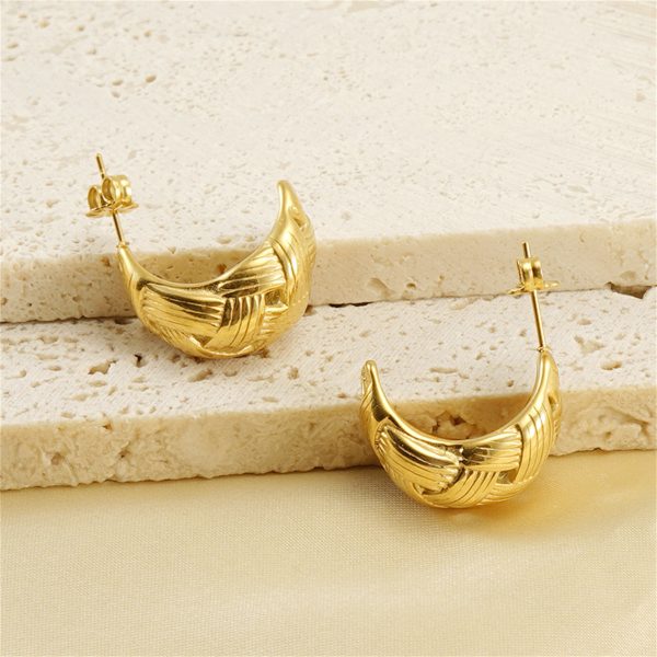 18K Gold-Plated Weave-Accent Huggie Earrings Fashion