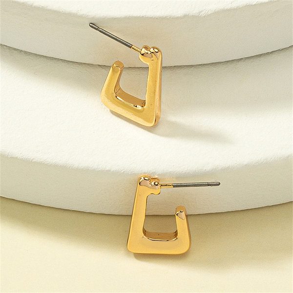 18K Gold-Plated G-Shape Huggie Earrings Hot on Sale