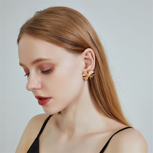 18K Gold-Plated Clover Stud Earrings For Cheap