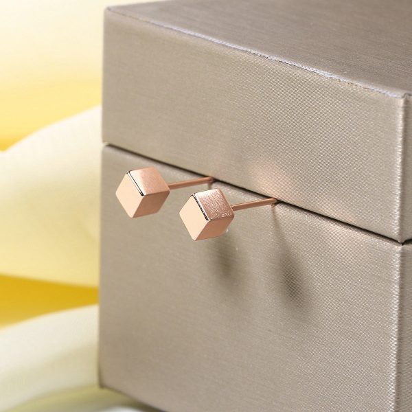 18K Rose Gold-Plated Cube Stud Earrings Supply