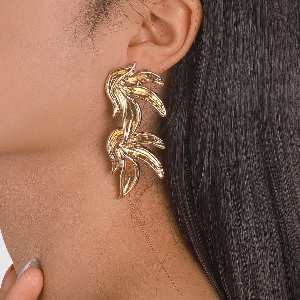 18K Gold-Plated Linked Leaves Drop Earrings Online Hot Sale