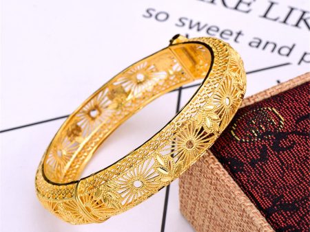 18K Gold-Plated Openwork Hollow Bangle Online