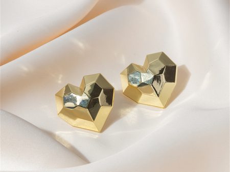 18K Gold-Plated Hammered Heart Stud Earrings For Cheap