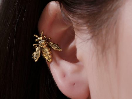 18K Gold-Plated Bee Ear Cuff Supply