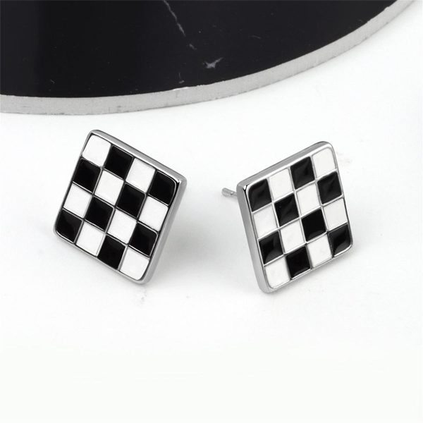 Black & White Plaid Square Stud Earrings Supply