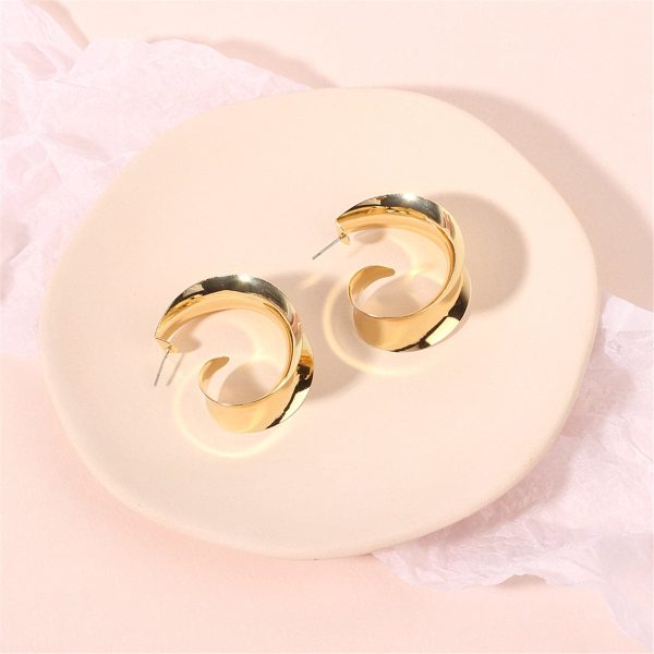 18K Gold-Plated Leaf Curl Huggie Earrings For Sale