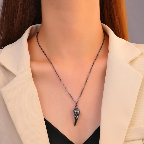 Black Crow Pendant Necklace Fashion