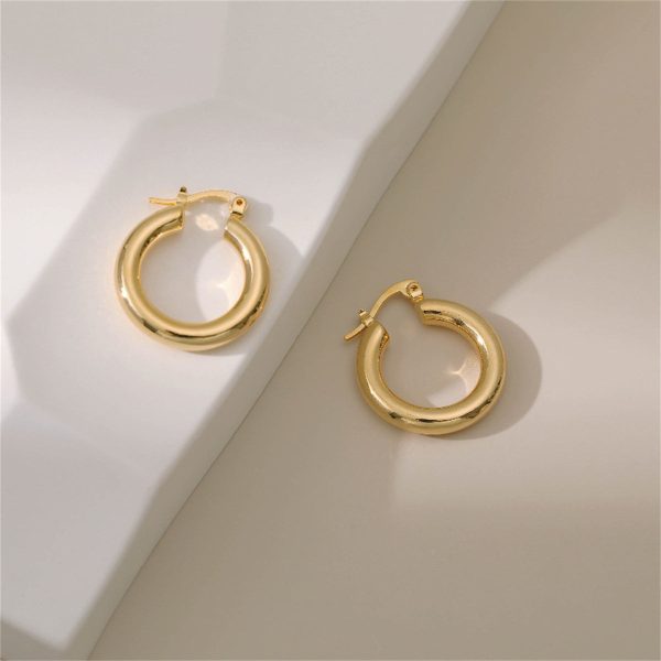 18K Gold-Plated Smooth Tube Huggie Earrings Fashion